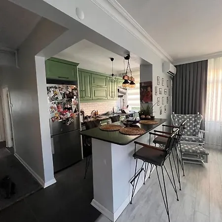 Muhtesem Lokasyonda,lux Tasarim Daire Istambul